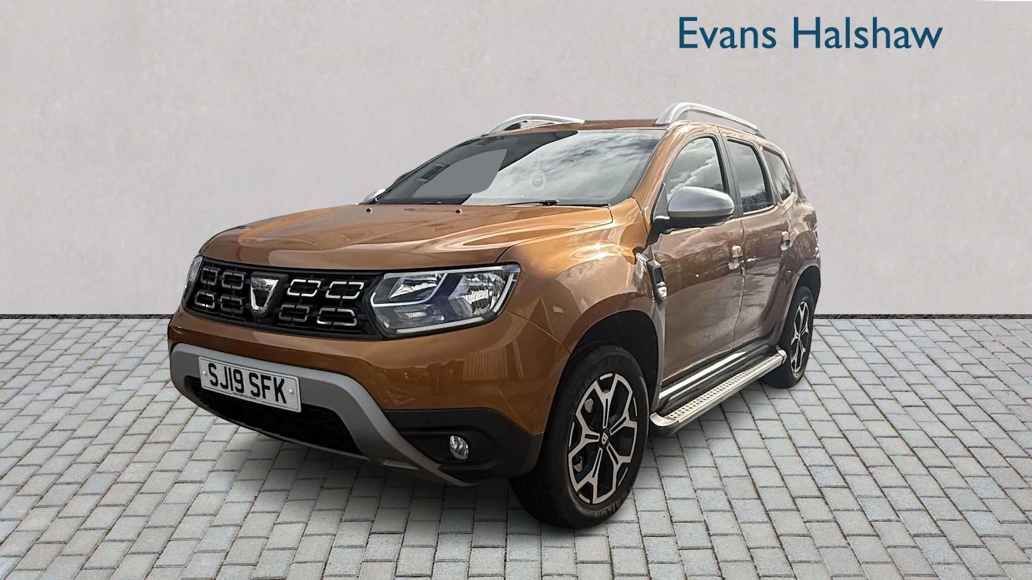 Used Dacia Duster 2019 for sale - 77913936: Photo 2
