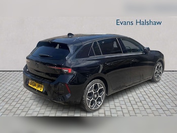 Used Vauxhall Astra 2024 for sale - 79204801: Photo
