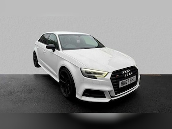 Used Audi A3 2017 for sale - 76015982: Photo