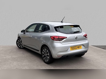 Used Renault Clio 2022 for sale - 76113554: Photo 2