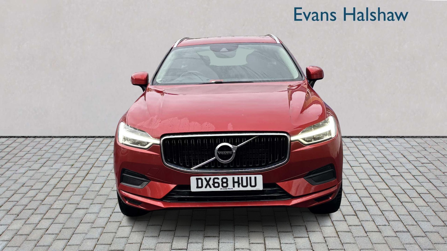 Used Volvo XC60 2018 for sale - 75993986: Photo 1