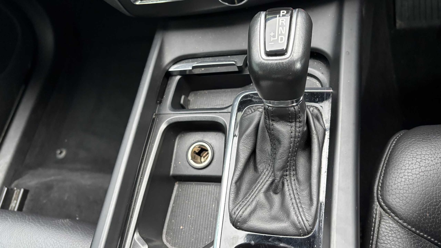 Used Volvo XC60 2018 for sale - 75993986: Photo 14