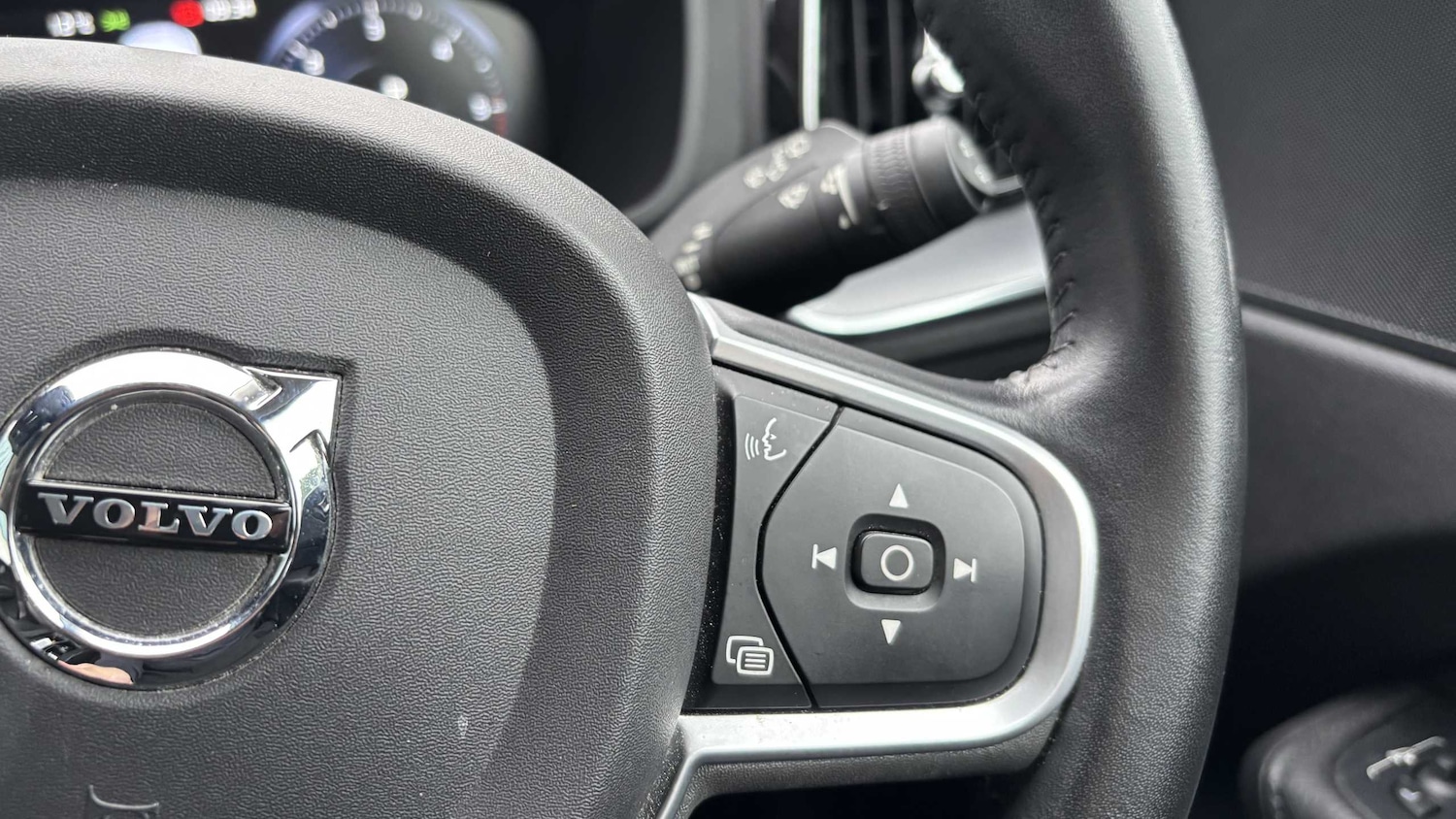 Used Volvo XC60 2018 for sale - 75993986: Photo 17