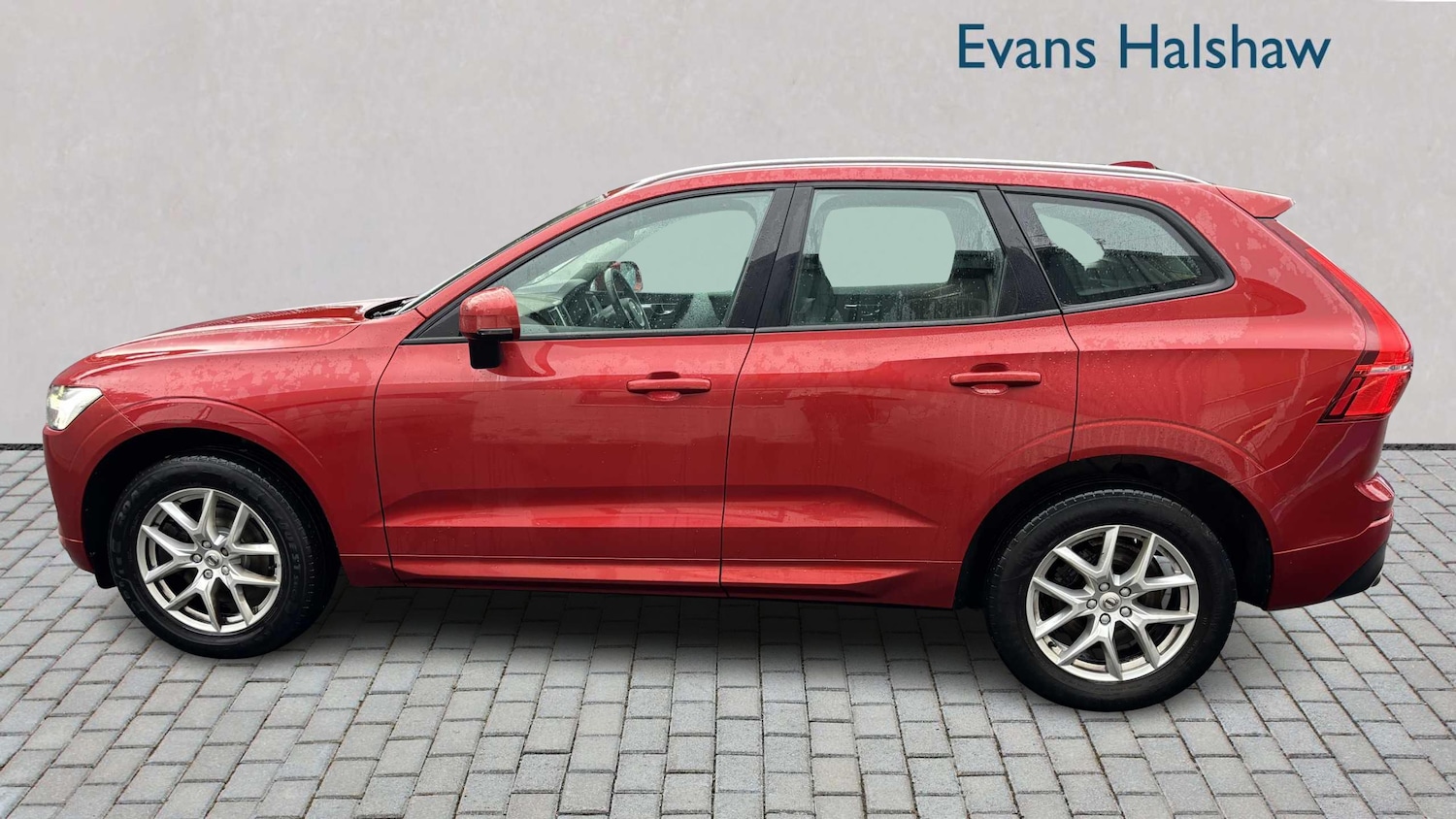 Used Volvo XC60 2018 for sale - 75993986: Photo 4