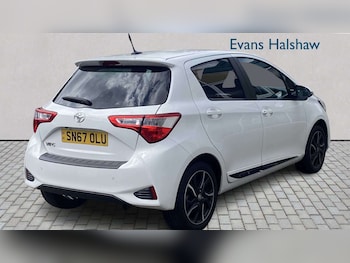 Used Toyota Yaris 2017 for sale - 79499467: Photo