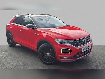 Used Volkswagen T-Roc 2019 for sale - 75813117: Photo