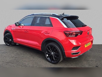 Used Volkswagen T-Roc 2019 for sale - 75813117: Photo