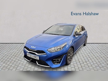 Used Kia Ceed 2023 for sale - 77233040: Photo