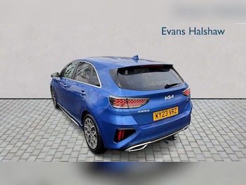 Used Kia Ceed 2023 for sale - 77233040: Photo