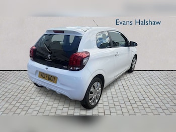 Used Peugeot 108 2017 for sale - 79134918: Photo
