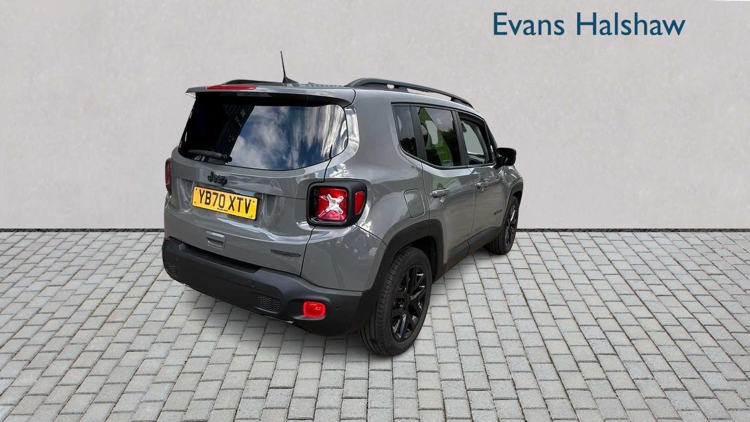 Used Jeep Renegade 2020 for sale - 76329181: Photo 4