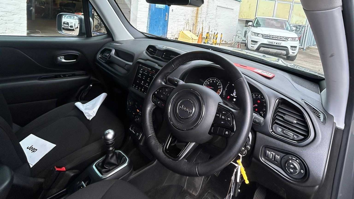 Used Jeep Renegade 2020 for sale - 76329181: Photo 5