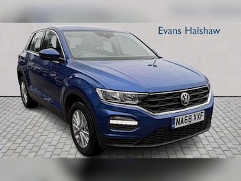 Used Volkswagen T-Roc 2018 for sale - 77859075: Photo