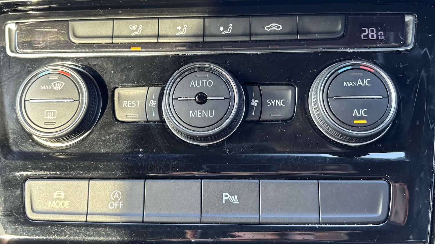 Used Volkswagen Touran 2020 for sale - 77257253: Photo 10