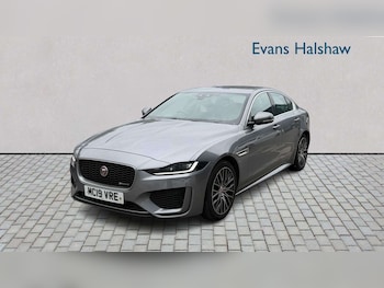 Used Jaguar XE 2019 for sale - 79428739: Photo
