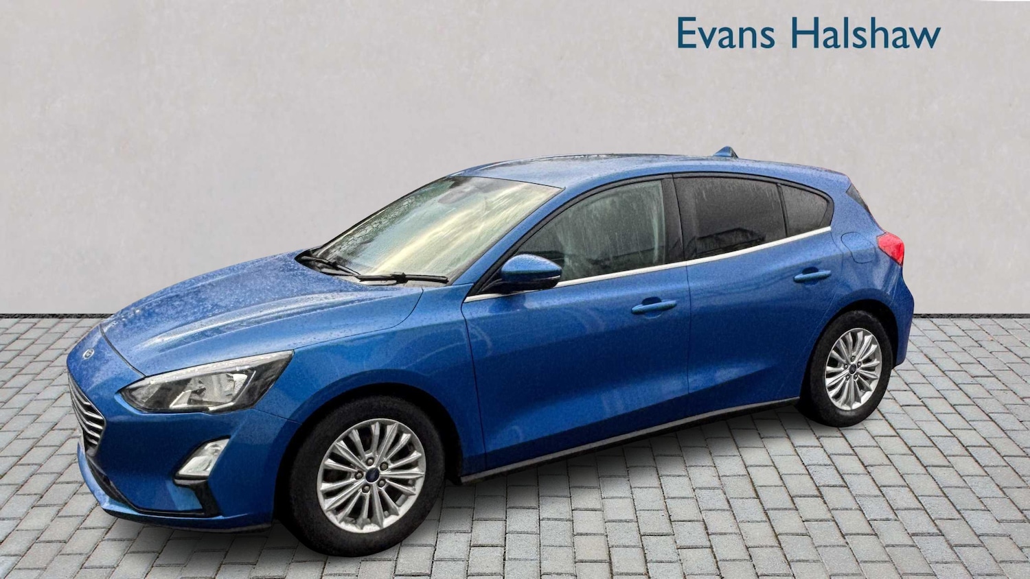 Used Ford Focus 2020 for sale - 77389999: Photo 2