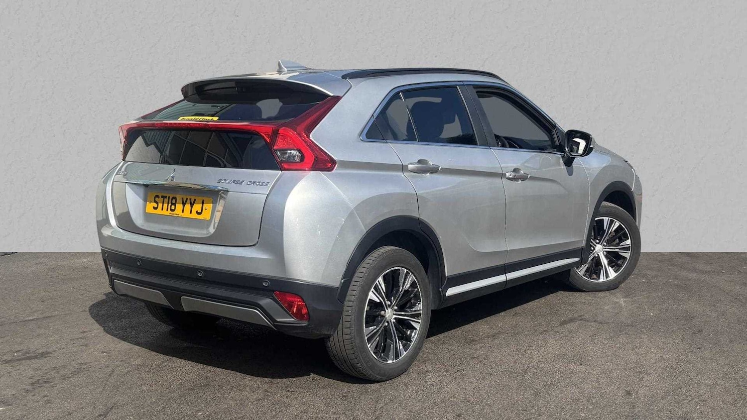 Used Mitsubishi Eclipse Cross 2018 for sale - 76661734: Photo 2