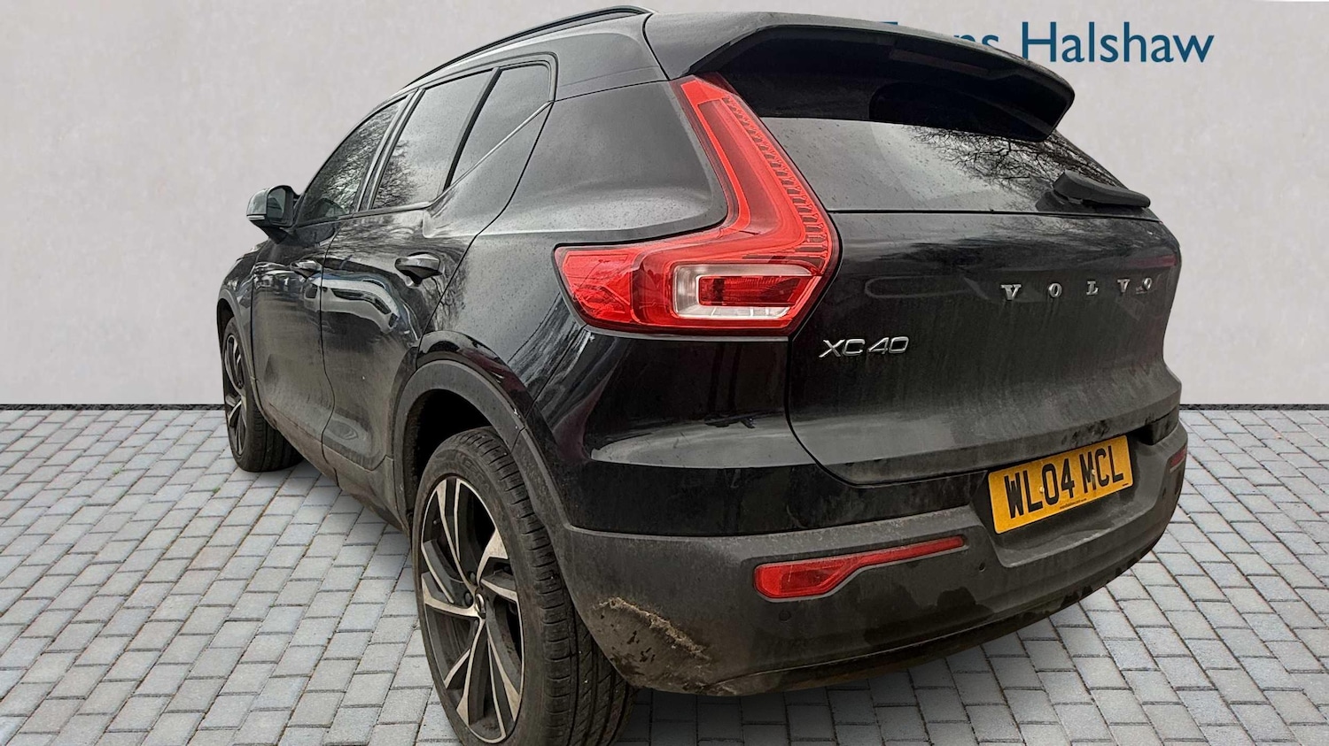 Used Volvo XC40 2020 for sale - 77458478: Photo 2