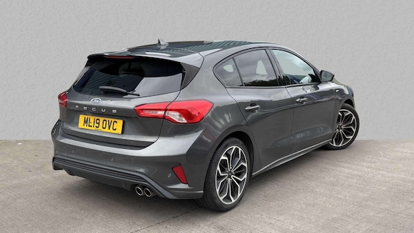 Used Ford Focus 2019 for sale - 76125726: Photo 3