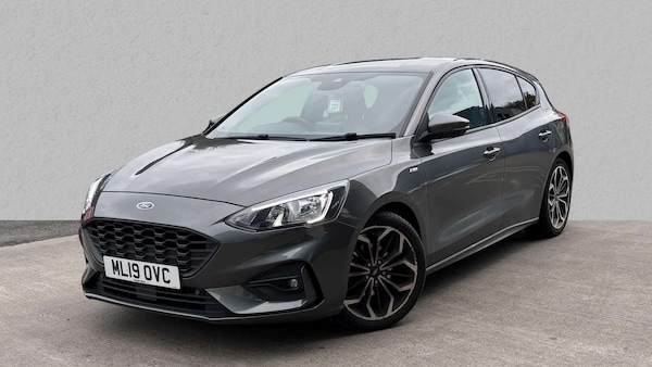 Used Ford Focus 2019 for sale - 76125726: Photo 4