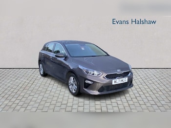 Used Kia Ceed 2021 for sale - 77044033: Photo