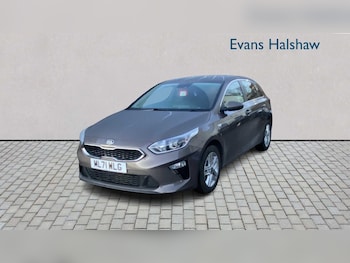 Used Kia Ceed 2021 for sale - 77044033: Photo