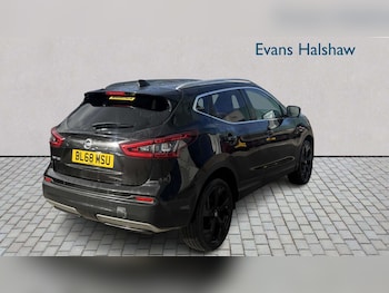 Used Nissan Qashqai 2018 for sale - 77827280: Photo