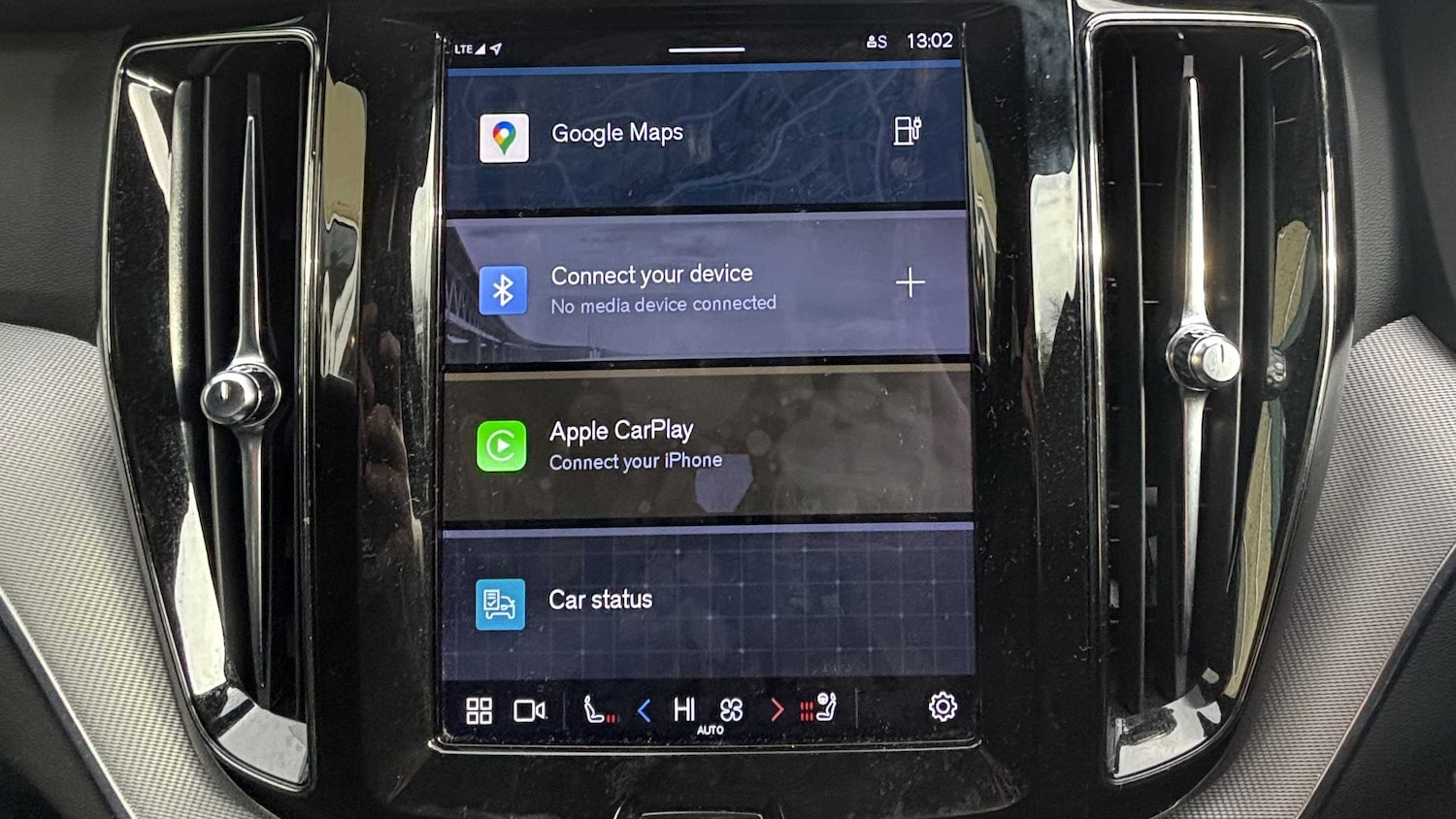 Used Volvo XC60 2022 for sale - 78052404: Photo 15