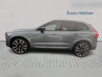Used Volvo XC60 2022 for sale - 78052404: Photo