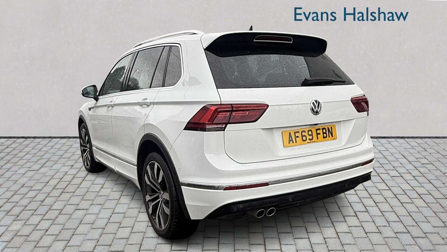 Used Volkswagen Tiguan for sale - 78119281: Photo 3