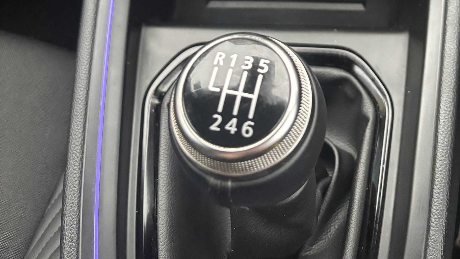 Used Renault Clio 2024 for sale - 76540776: Photo 15