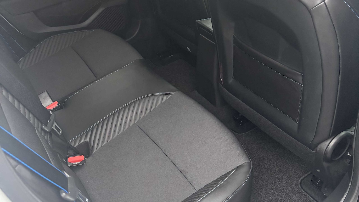 Used Renault Clio 2024 for sale - 76540776: Photo 8