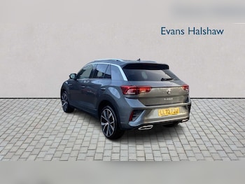 Used Volkswagen T-Roc 2022 for sale - 76967783: Photo