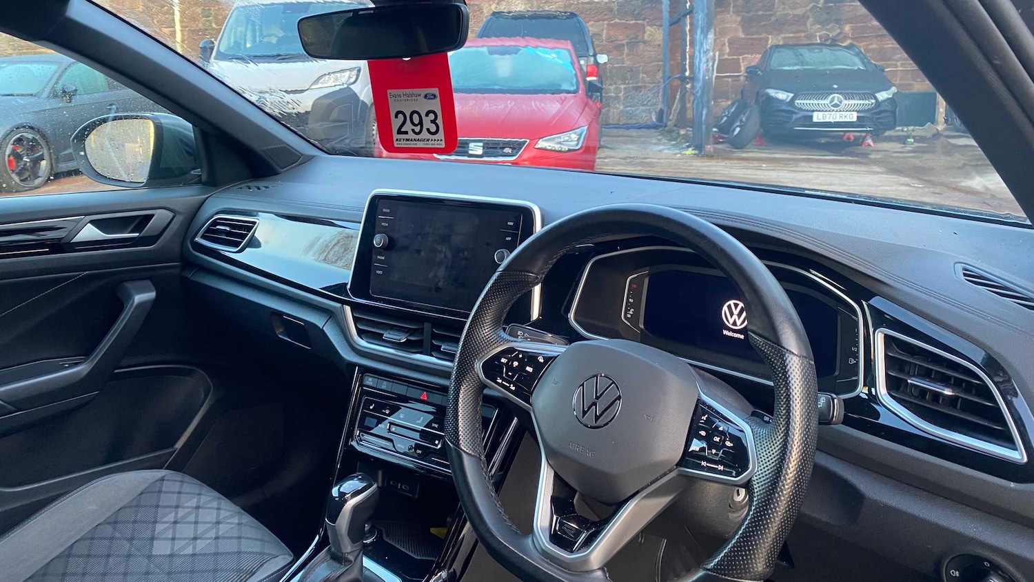 Used Volkswagen T-Roc 2022 for sale - 76967783: Photo 5