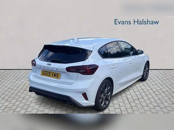 Used Ford Focus 2026 for sale - 79810909: Photo