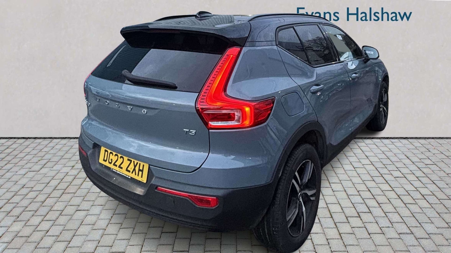 Used Volvo XC40 for sale - 77913808: Photo 4