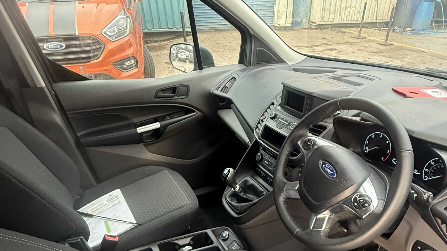 Used Ford Grand Tourneo Connect 2020 for sale - 76916015: Photo 5