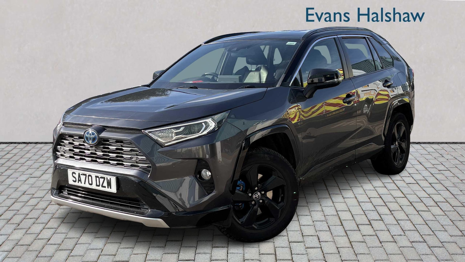 Used Toyota RAV4 2020 for sale - 76230458: Photo 4