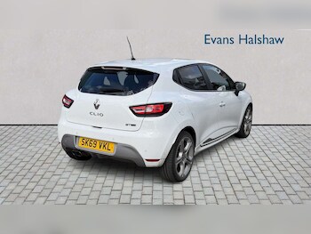 Used Renault Clio 2019 for sale - 78337969: Photo