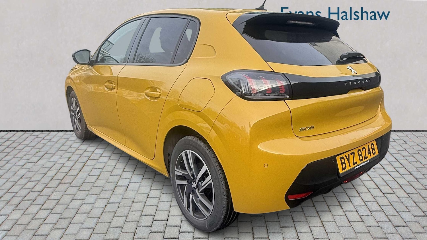 Used Peugeot 208 2023 for sale - 77601132: Photo 3