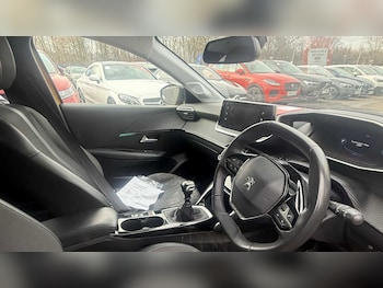 Used Peugeot 208 2023 for sale - 77601132: Photo