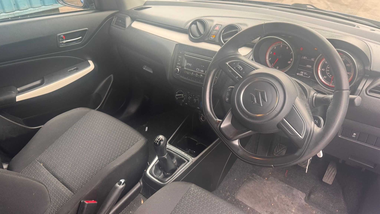Used Suzuki Swift 2019 for sale - 76125917: Photo 5