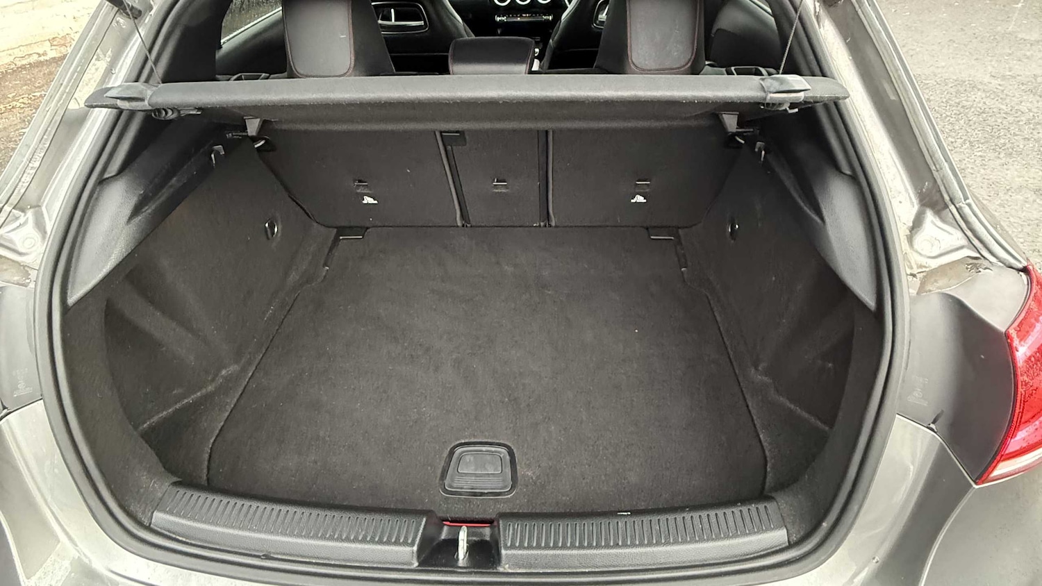 Used Mercedes-Benz A-Class 2018 for sale - 75993912: Photo 11