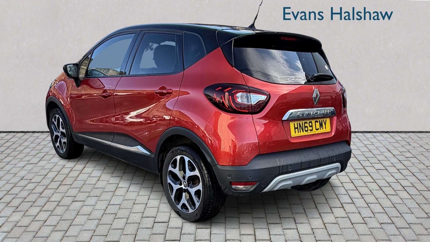 Used Renault Captur 2019 for sale - 78118922: Photo 3