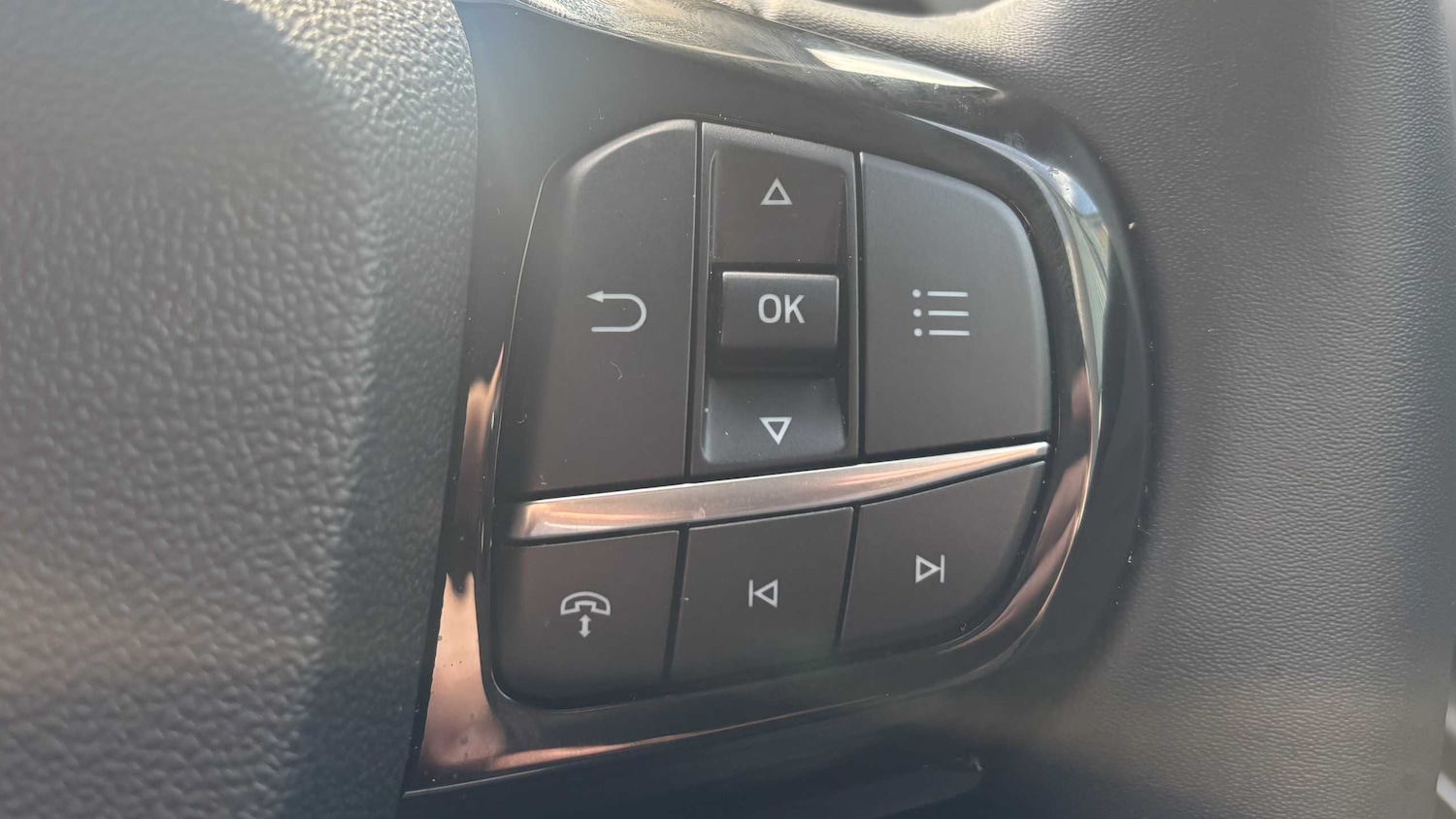 Used Ford Puma 2025 for sale - 77795537: Photo 29