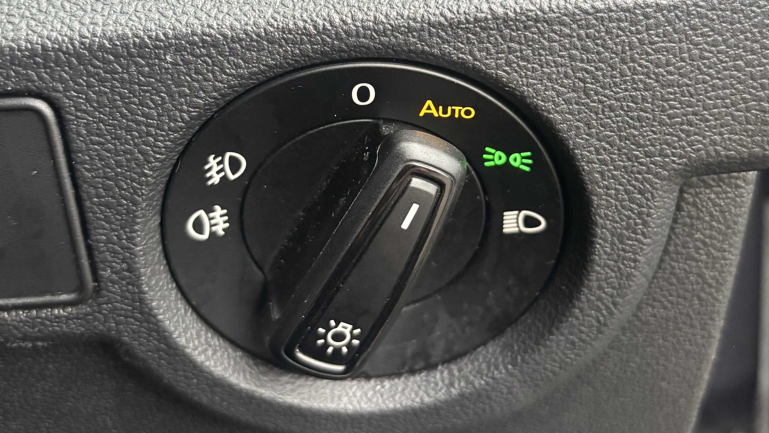 Used Volkswagen T-Cross 2022 for sale - 77649011: Photo 17