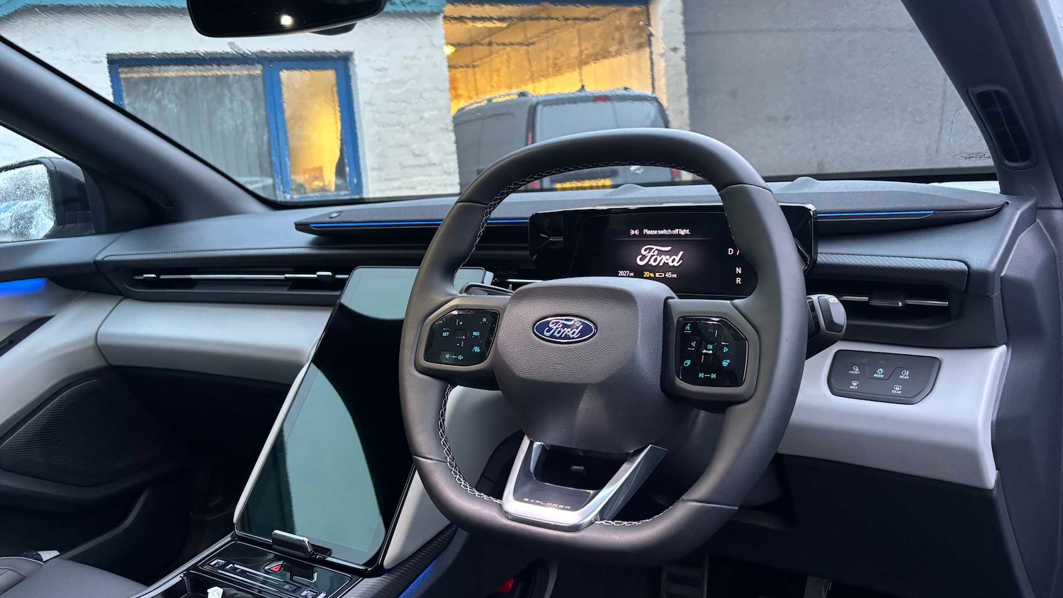 Used Ford Explorer 2025 for sale - 76978703: Photo 8