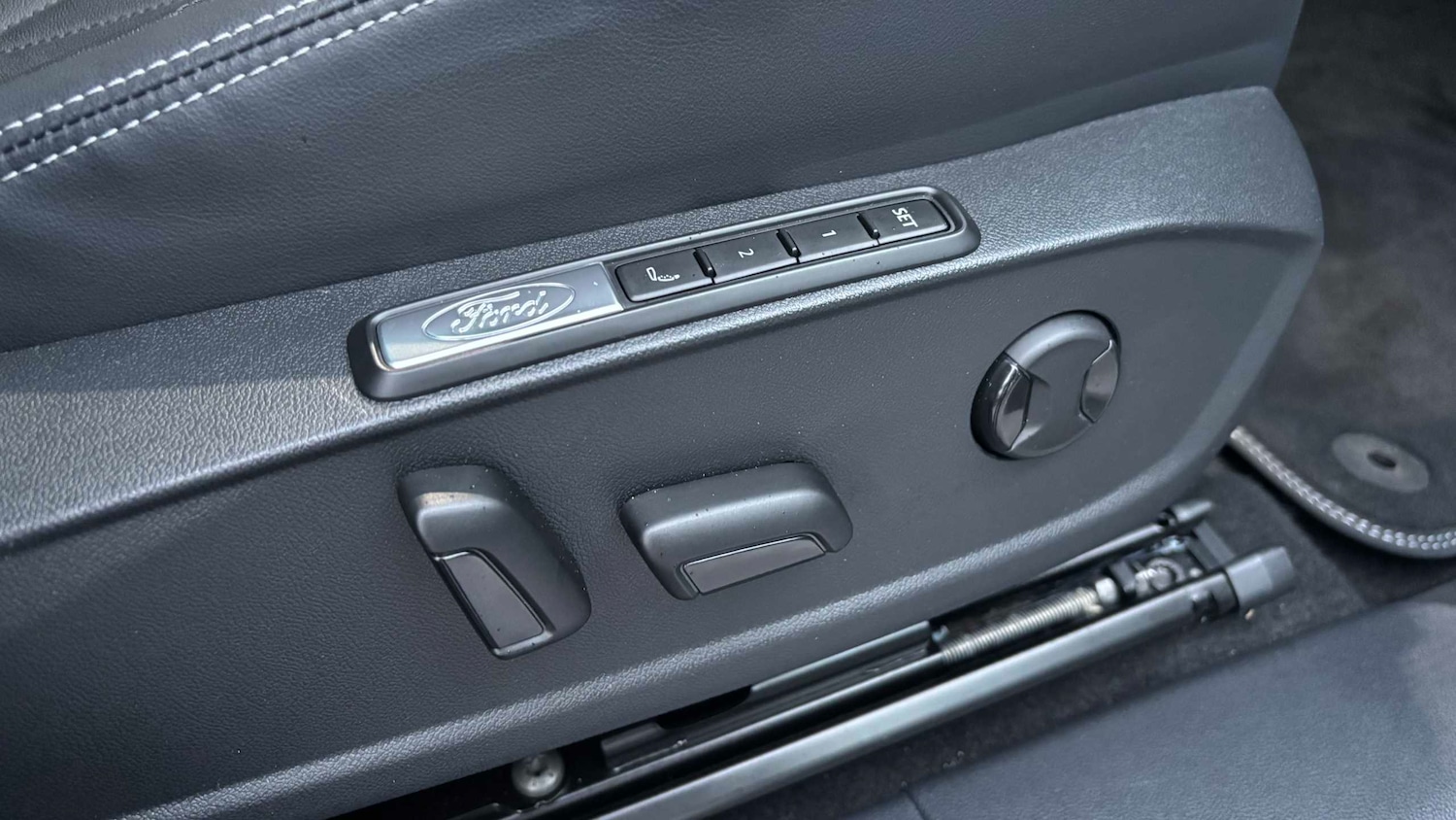 Used Ford Explorer 2025 for sale - 76978703: Photo 9