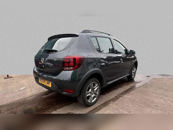 Used Dacia Sandero Stepway 2019 for sale - 76034781: Photo 3