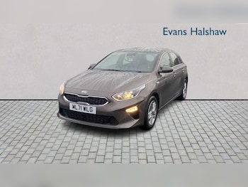 Used Kia Ceed 2021 for sale - 76842813: Photo